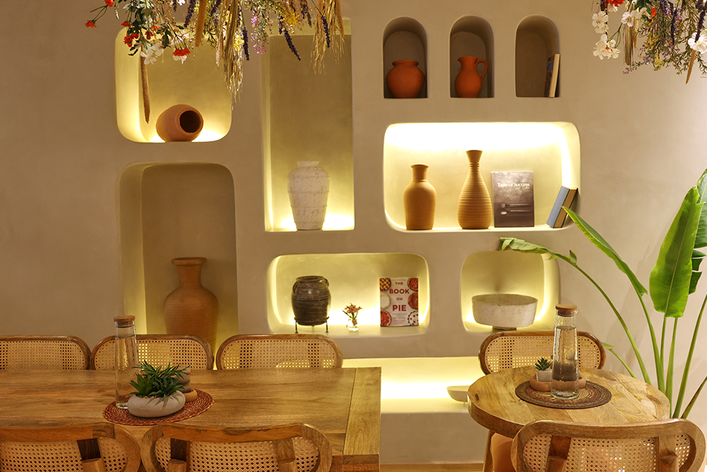 Best Boozy Brunches in Delhi | La Croute Café